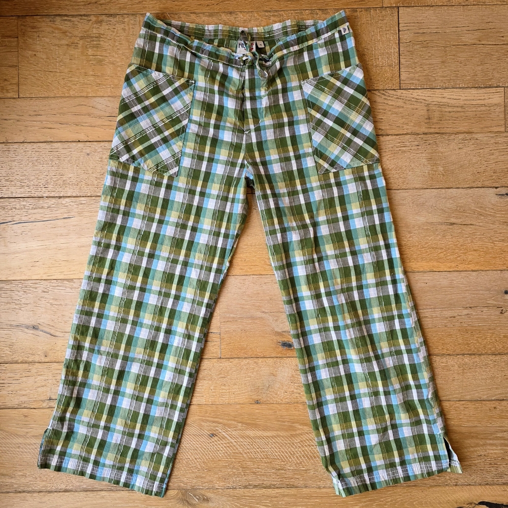 y2k Vintage 90's Roxy Plaid Cropped Capri Pants surf skate retro USA Made